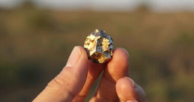 Canada, Japan consider critical minerals joint stockpiling in hunt for China alternatives