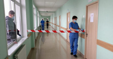Hospitals In Irkutsk Impose Quarantines After An Employee At An Anti-plague Institute Dies. Russia’s Public Health Agency Says She Died Of Pneumonia And The Epidemiological Situation Remains ‘Stable.’