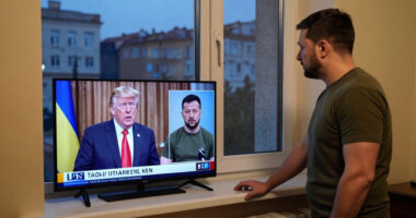 Trump Calls On Ukraine To Replace Zelensky